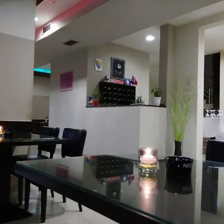 Hotel Medium