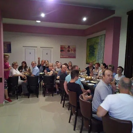 Medium Mostar
