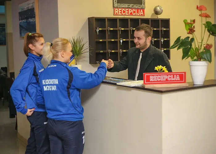 Medium Ξενοδοχείο Μόσταρ