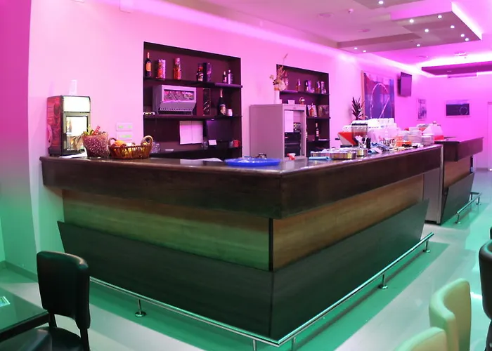 Ξενοδοχείο Medium