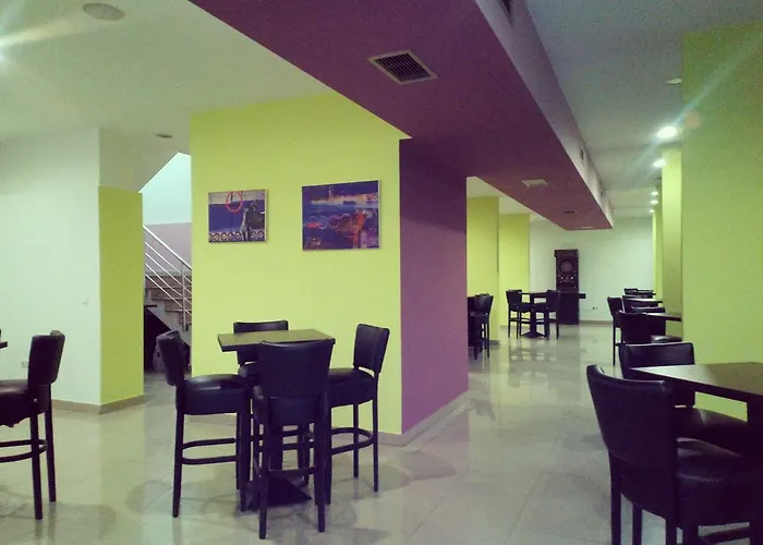 Medium Ξενοδοχείο